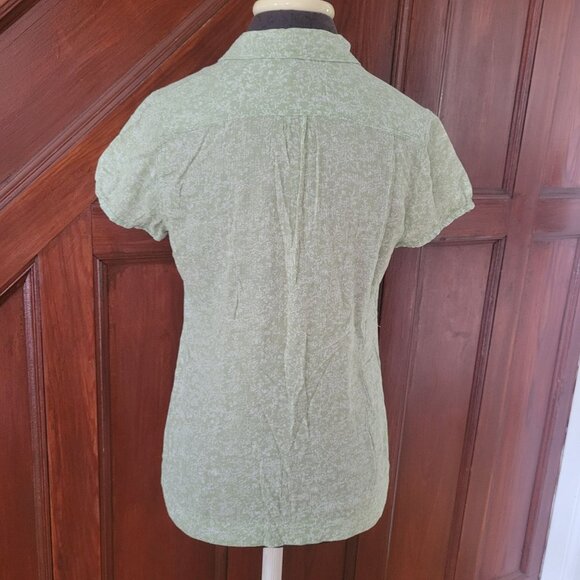 Eddie Bauer Green Button-Up Shirt With Ruffle Detail Short Sleeve Size S - Picture 4 of 6